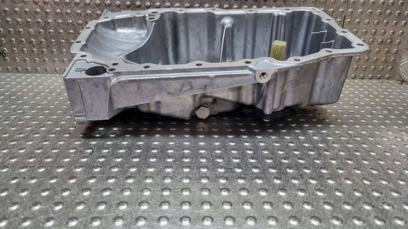 Volkswagen OE S26378367 ПІДДОН ОЛИВИ З ДАТЧИКОМ ОРИГІНАЛ 05E103601C VW AUDI SKODA SEAT 1.5 TSI DPC DAD