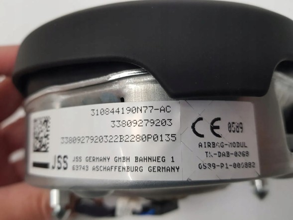 BMW OE 8092792 32308092792 НОВА Подушка безпеки водія AIRBAG шкіряна BMW M-PAKIET F80 F82 F10 F12 F06 F85