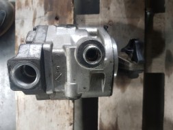 Mercedes-Benz OE A9604600280 Mercedes actros mp4 насос гідропідсилювача а9604600280