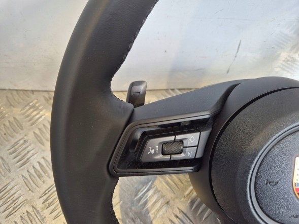 Porsche OE ENS39 Кермо Porsche 911 992 / Taycan 9J