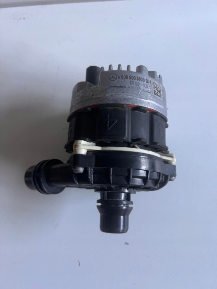 Mercedes-Benz OE A0005003800 Mercedes w205 w213 w447 водяний насос а0005003800