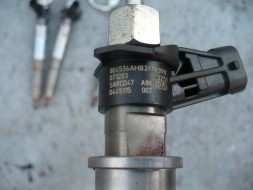 Bosch 0 445 115 007 Bosch форсунка cr renault laguna 2,0dci