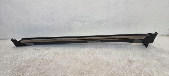 Kia OE 87751 F1120 ПОРОГОВА ПЛАНКА НАКЛАДКА KIA SPORTAGE IV GTLINE 87751F1120