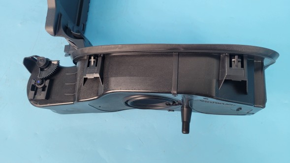 Mercedes-Benz OE A2576300000 YY/26 BIGMOTOS MERCEDES W257 CLS Кришка люка бензобака A2576300000