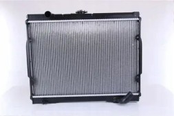 Nissens 68156 Охолоджувач води 68156 nissens mitsubishi