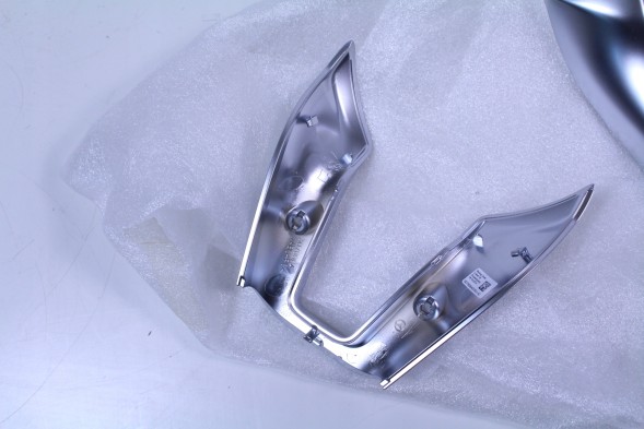 Mercedes-Benz OE A0994643113 ПЛАСТИК ДЕКОР КЕРМА МЕРСЕДЕС W218 CLS