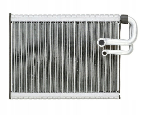 AC 8K1898967, 8K1898967A, 8K1898191A ВИПАРНИК AUDI А5 Sportback 2007 - 2017