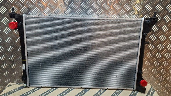 Fiat OE S26340389 Охолоджувач води denso 51819061 fiat 500 abarth 595 1.4 тобто 2007-