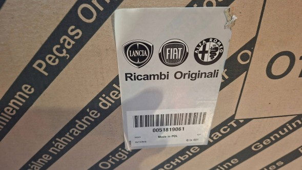 Fiat OE S26340389 Охолоджувач води denso 51819061 fiat 500 abarth 595 1.4 тобто 2007-