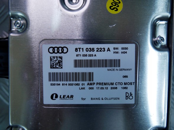 Audi OE Wzmacniacz Bang&amp;Olufsen 8T1035223A AUDI A4 B8 A5 Підсилювач Bang&amp;Olufsen 8Т1035223А AUDI A4 B8 A5