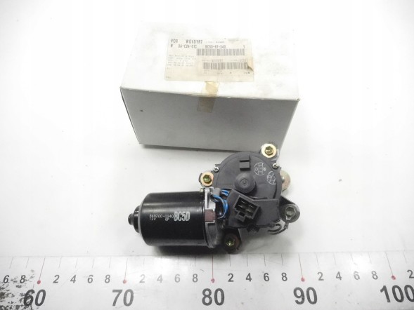 Mazda OE Silnik склоочисника переднього Mazda 323 BC5D-67-340