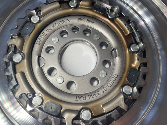 Valeo 855302 Оригінальний комплект зчеплення з двомасовим колесом для valeo dct automatic 855302