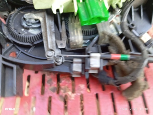 Volkswagen OE Volkswagen OE 701819045B 7D1819075A Vw транспортер vw t4 припливна панель кондиціонування повітря троси caravelle multivan