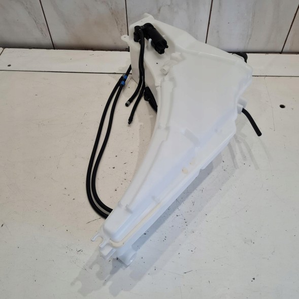 Land Rover OE RANGE ROVER SPORT ЗБІРНИК ОМИВАЧІВ РІДИНИ OE LR070882