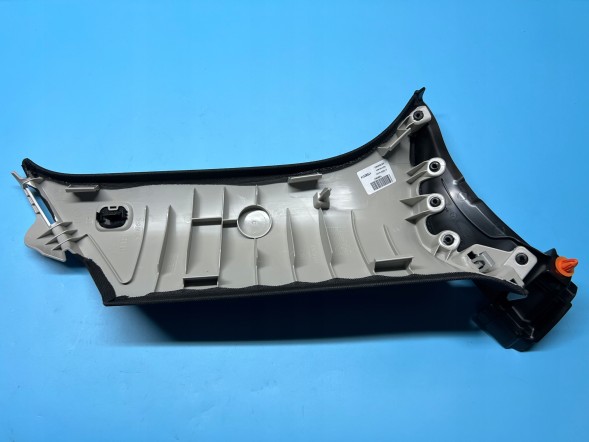 Mercedes-Benz OE 2536905803, A2536905803, A-253-690-58-03, A25369058039F93 НОВА ОРИГІНАЛЬНА НАКЛАДКА ПРАВОЇ СТОЙКИ MERCEDES-BENZ GLC W253 A2536905803 9F93