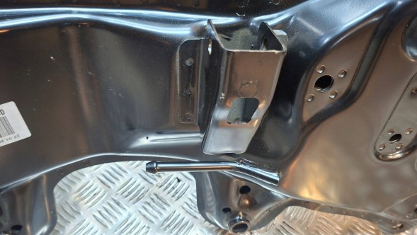 Fiat OE S26337828 БАЛКА ПЕРЕДНЯ 51860351 FIAT 500 2007-
