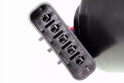 Vemo V40-07-0006 Vemo двигун склоочисника astra g/vectra b v40-07-0006 vem