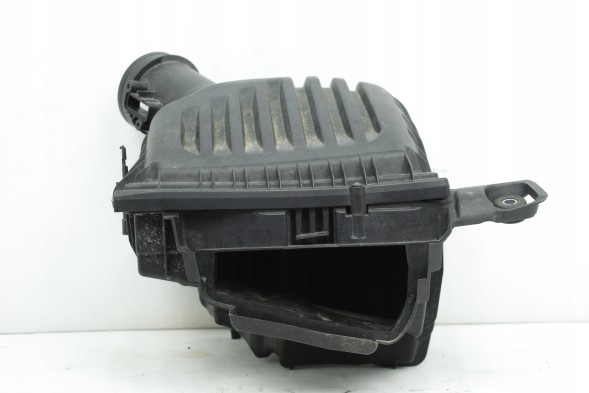 BMW OE 8655834 13718655834 КОРПУС ПОВІТРЯНОГО ФІЛЬТРА BMW F40 F44 F45 F46 F48 X1 F39 X2 F54 F55 F56 F60