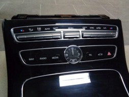 Mercedes-Benz OE A2139059003 2139059003 MERCEDES E W213 W238 ПАНЕЛЬ КОНДИЦІОНА