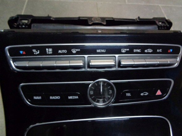 Mercedes-Benz OE A2139059003 2139059003 MERCEDES E W213 W238 ПАНЕЛЬ КОНДИЦІОНА