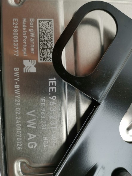 Volkswagen OE 1EE963221, DWP476246OE Теплообмінник VW ID.7 1EE963221