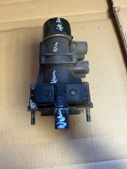 Knorr-Bremse 81521306298 Головний клапан гальма knorr man tga tgs tgx k039569 81521306298