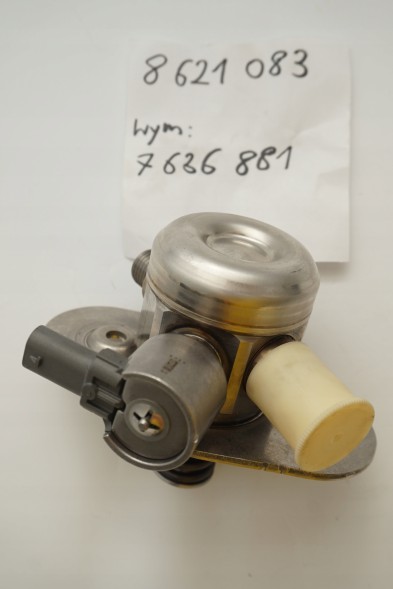 BMW OE Паливний насос високого тиску BMW F20 F21 F45 8621083 NEW