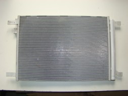 Volkswagen OE 5Q0816411BG Охолоджувач кондиціонера vw гольф vii 5q0816411bg