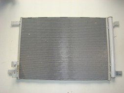 Volkswagen OE 5Q0816411BG Охолоджувач кондиціонера vw гольф vii 5q0816411bg