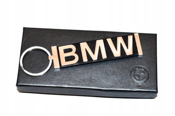 BMW OE 51128057008 Накладка фаркопа нижня середня для BMW F26 X4
