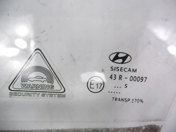 Hyundai OE 82410-C8010 СКЛО ДВЕРЕЙ ПРАВЕ ПЕРЕДНЄ HYUNDAI I20 II 5ДВЕРЕЙ 2015-2020