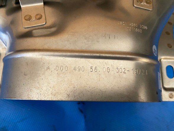 Mercedes-Benz OE A0004905600 Mercedes C 206 S 223 GLC 254 Наконечник вихлопу ЛІВИЙ AMG 0004905600 НОВИЙ