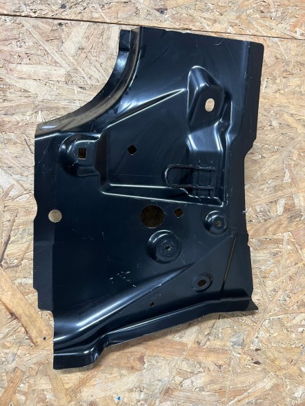 Volvo OE VOLVO S40 II 2004 - 2012 PANEL NADWOZIA PAS TYŁ PRAWY 31214592 VOLVO S40 II 2004 - 2012 ПАНЕЛЬ КУЗОВА РЕМІНЬ ЗАДНІЙ ПРАВИЙ 31214592