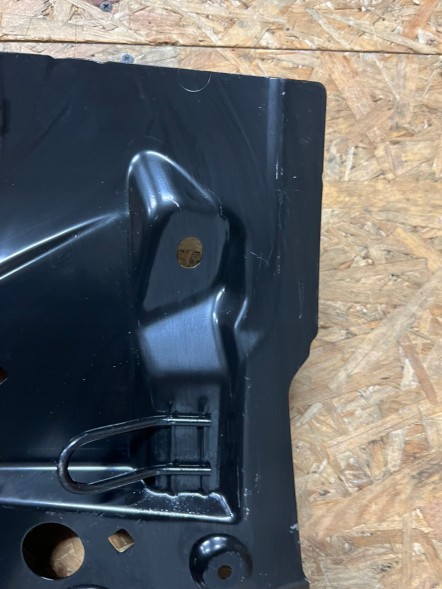 Volvo OE VOLVO S40 II 2004 - 2012 PANEL NADWOZIA PAS TYŁ PRAWY 31214592 VOLVO S40 II 2004 - 2012 ПАНЕЛЬ КУЗОВА РЕМІНЬ ЗАДНІЙ ПРАВИЙ 31214592