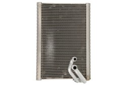 V-maxzone Part VIC-221863 Випарник кондиціонера для CITROEN BERLINGO Фургон/мінівен, BERLINGO