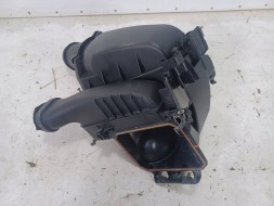 Mercedes-Benz OE A2700900601-MERC MERCEDES CLA W117 117 КОРПУС ПОВІТРЯНОГО ФІЛЬТРА A2700900601 A2700940011
