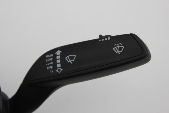 Audi OE Композитний вимикач 8V0953502AD