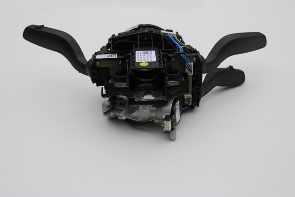 Audi OE Композитний вимикач 8V0953502AD