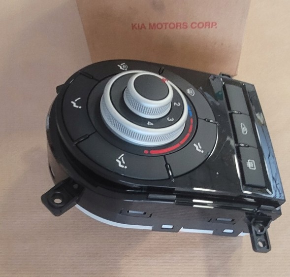 Kia OE 97250-1P060EQ ПАНЕЛЬ УПРАВЛІННЯ ОБІГРІВАЧЕМ КОНДИЦІОНЕРОМ KIA VENGA HYUNDAI IX20