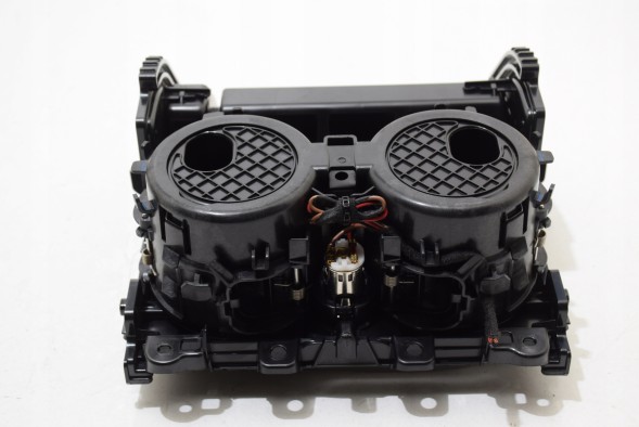 BMW OE 5A192C3 5A82C19 BMW BMW X3 G01 X4 G02 Відділення на полиці Індуктивний зарядний пристрій для телефону WCA NFC