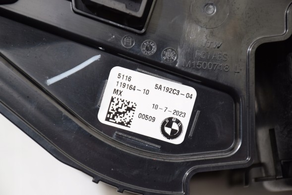 BMW OE 5A192C3 5A82C19 BMW BMW X3 G01 X4 G02 Відділення на полиці Індуктивний зарядний пристрій для телефону WCA NFC