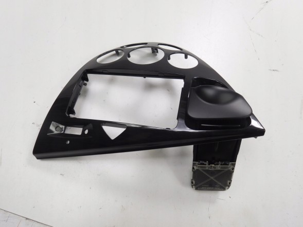 Ford OE КРИШКА ПАНЕЛІ FORD FOCUS 98-05 OE 1141131